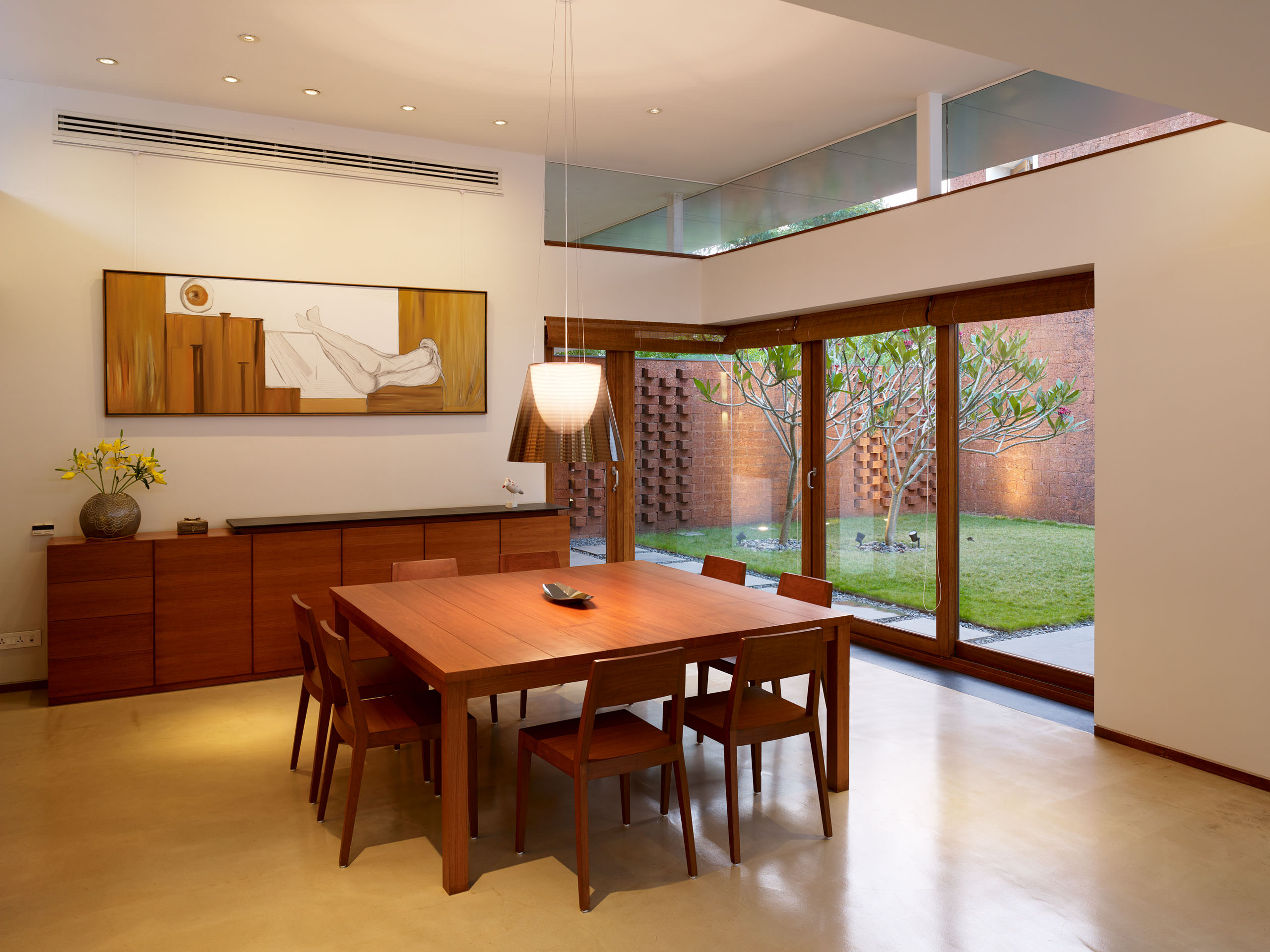 E13430 ALPA 036765 j2560